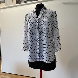 San Francisco black and white blouse. Medium size. 100% polyester.